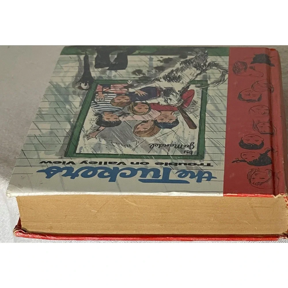 Vintage The Tuckers Series – Book 4 - Trouble on Valley‎ View